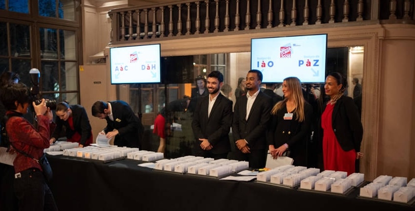 hôtes et hôtesses d’accueil événementiel (2)