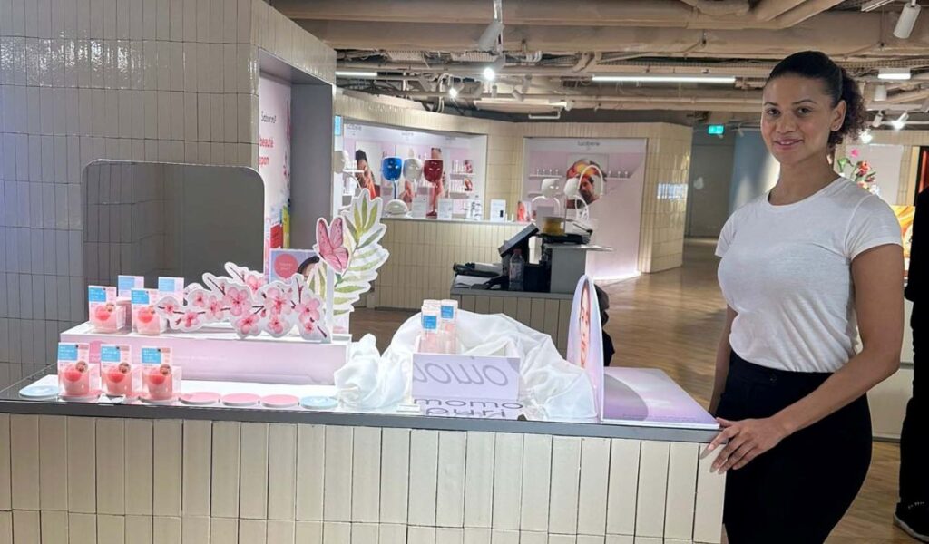 Nos hôtes et hôtesses d’accueil événementiel aux Galeries Lafayette (2)